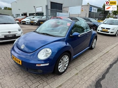 Volkswagen New Beetle Cabriolet - 2.0 Trendline, Automaat, Leder, Airco, APK 04-27