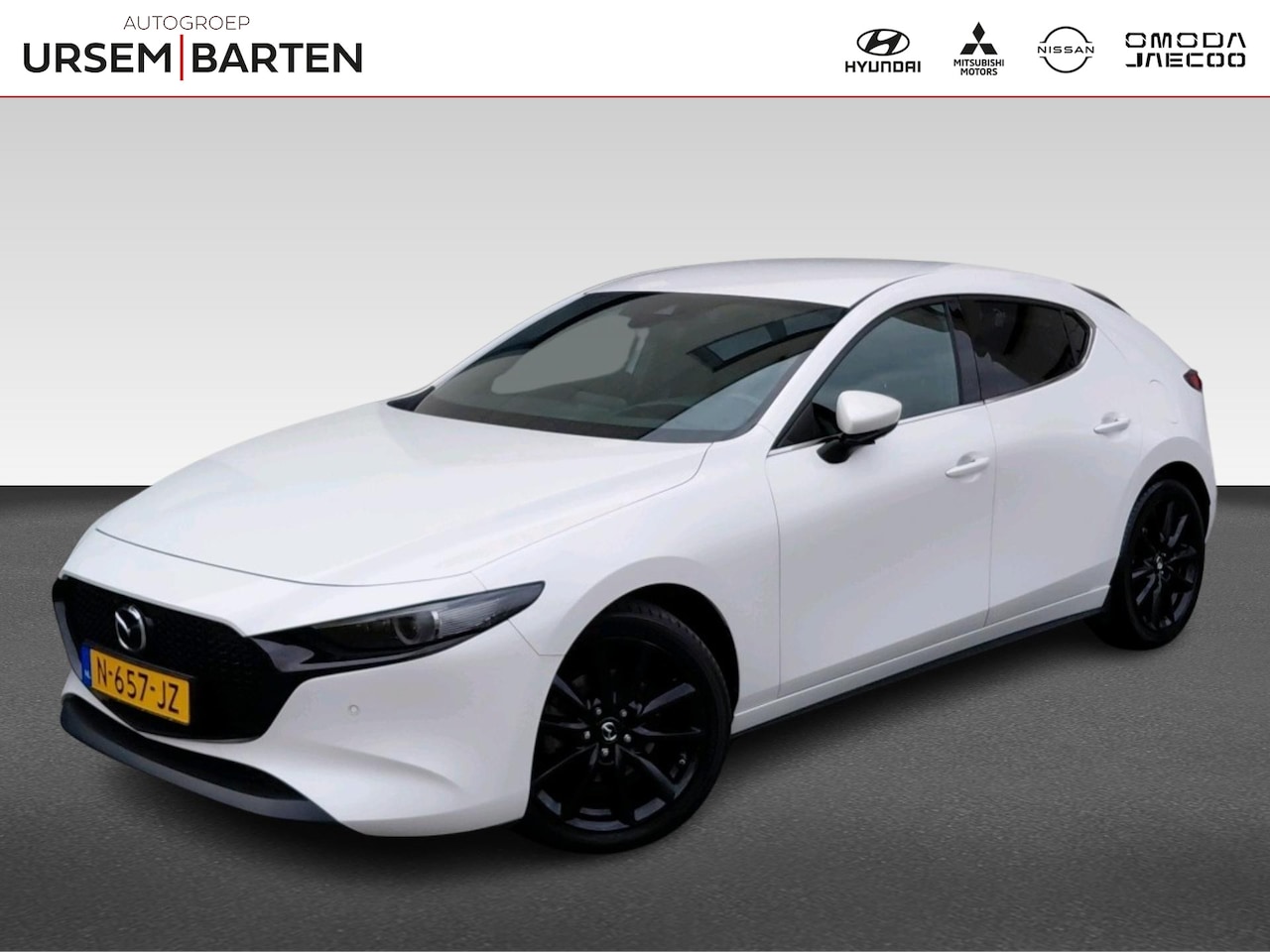 Mazda 3 - 2.0 e-SkyActiv-X M Hybrid 186 Luxury | Achteruitrijcamera | Apple Carplay/Android Auto | B - AutoWereld.nl