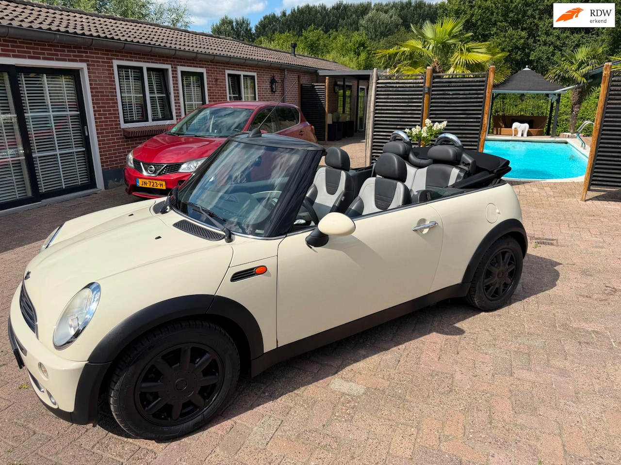 MINI Cabrio - 1.6 Cooper nieuwe apk 7-2027 recaro leer stoelen - AutoWereld.nl