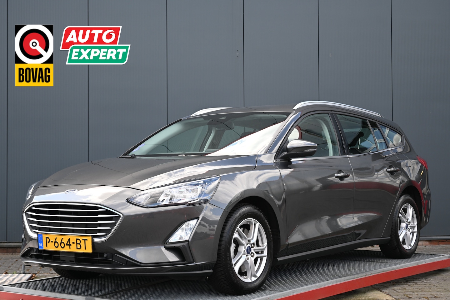 Ford Focus Wagon - 1.0 EcoBoost Hybrid Trend Edition Business 1.0 EcoBoost Hybrid Trend Edition Business - AutoWereld.nl