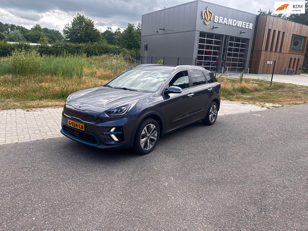 Kia e-Niro - ExecutiveLine 64 kWh 204PK.Clima.Navi.Leder.Xenon - AutoWereld.nl