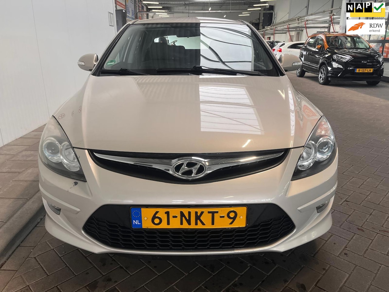 Hyundai i30 - 1.6i i-Motion 1.6i i-Motion - AutoWereld.nl