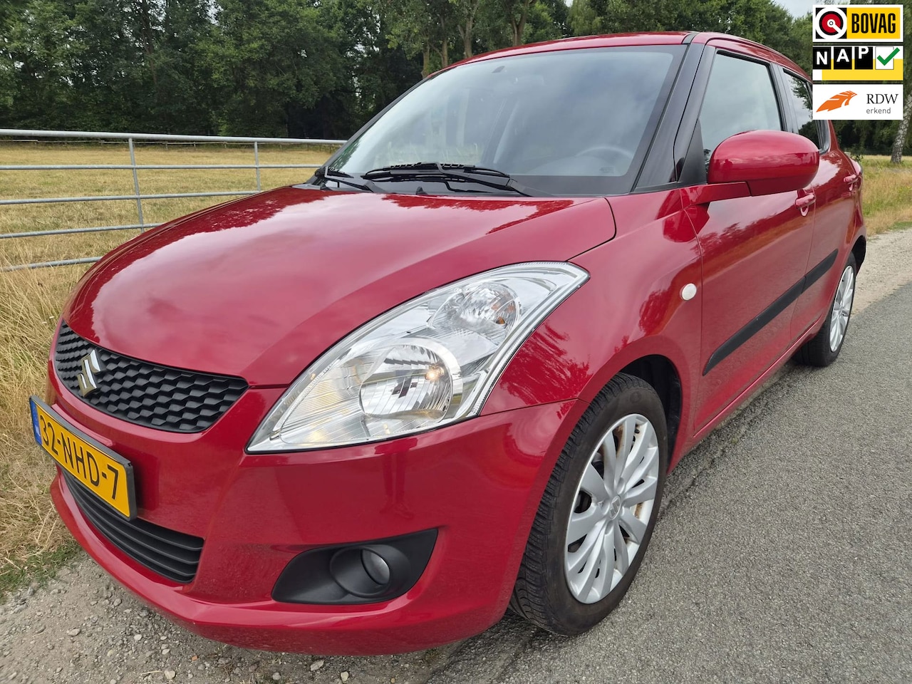 Suzuki Swift - 1.2 Exclusive EASSS airco en top ond. keurige auto - AutoWereld.nl