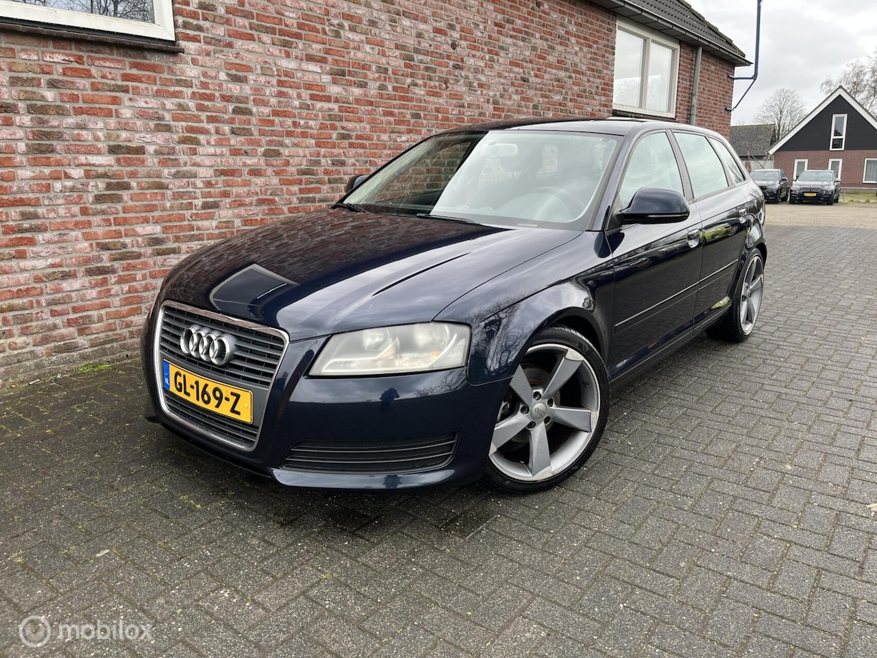 Audi A3 Sportback - 1.8 TFSI Attraction Business Edition 1.8 TFSI Attraction Business Edition - AutoWereld.nl