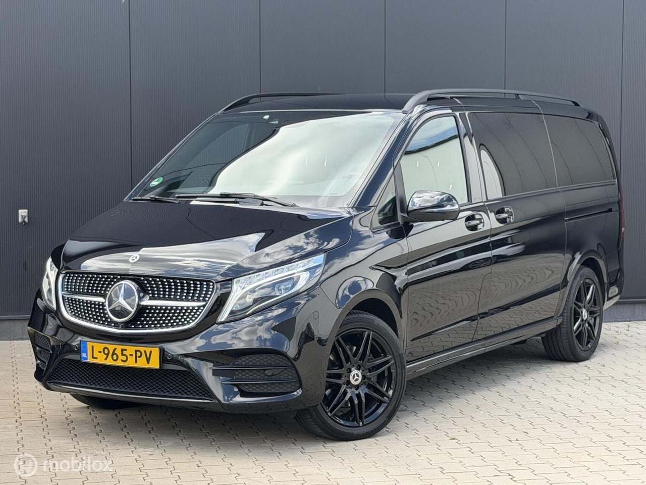 Mercedes-Benz V-klasse - 300d 4-MATIC Lang Exclusive | 7P | VOL OPTIE | - AutoWereld.nl