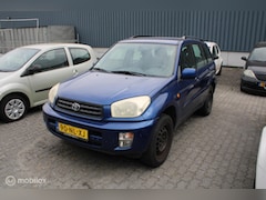 Toyota RAV4 - 1.8-16V VVT-i Luna