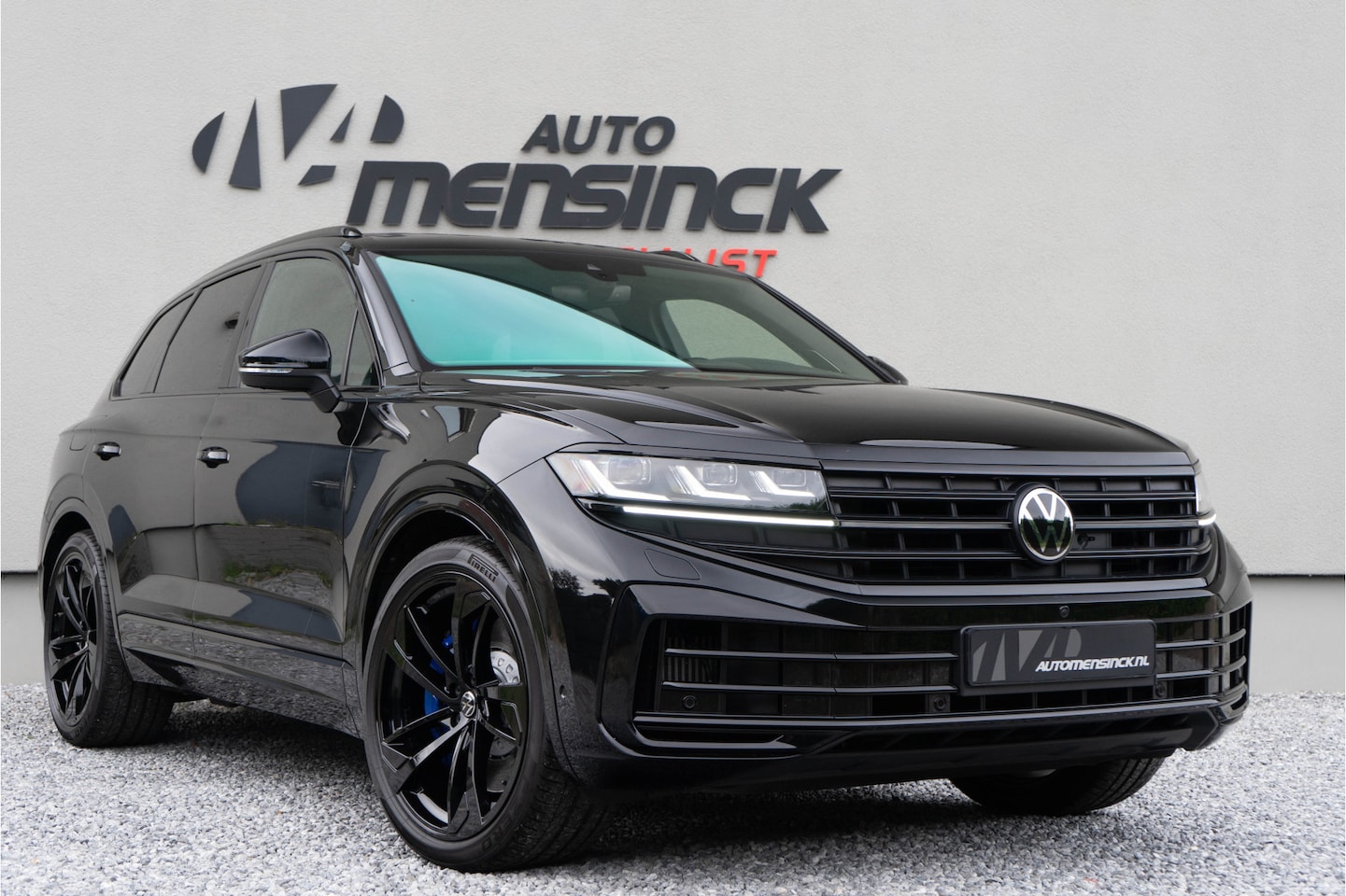 Volkswagen Touareg - 3.0 TSI eHybrid 4MOTION / Puglia/ Top View/ Head-Up/ Trekhaak/ Panoramadak/ 280kW (381PK) - AutoWereld.nl