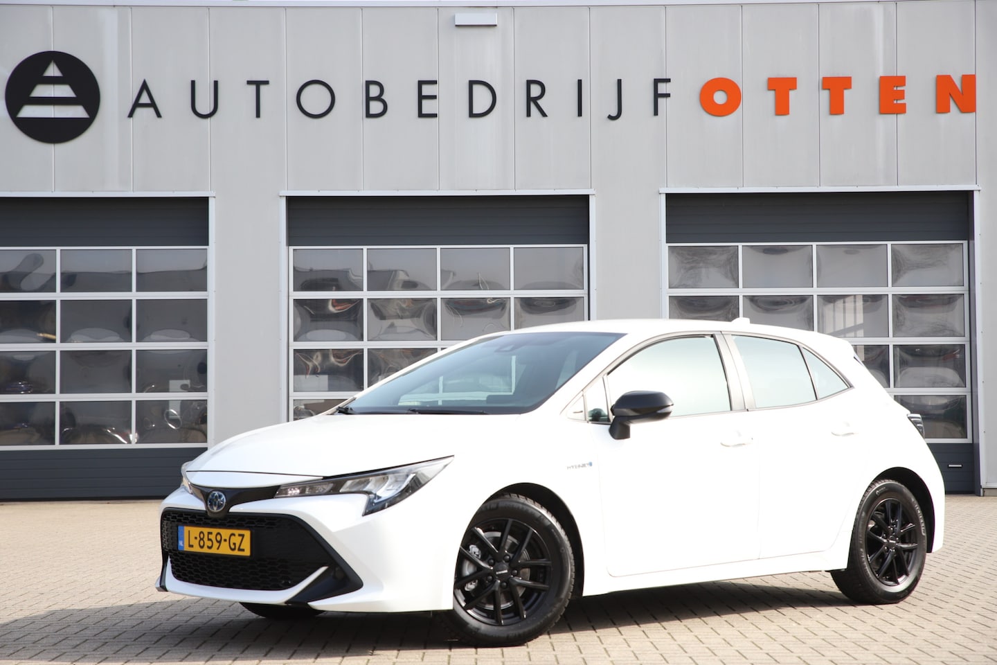 Toyota Corolla - 1.8 Hybrid Comfort | NL- Auto | Camera | Automaat | Cruisecontrol | - AutoWereld.nl