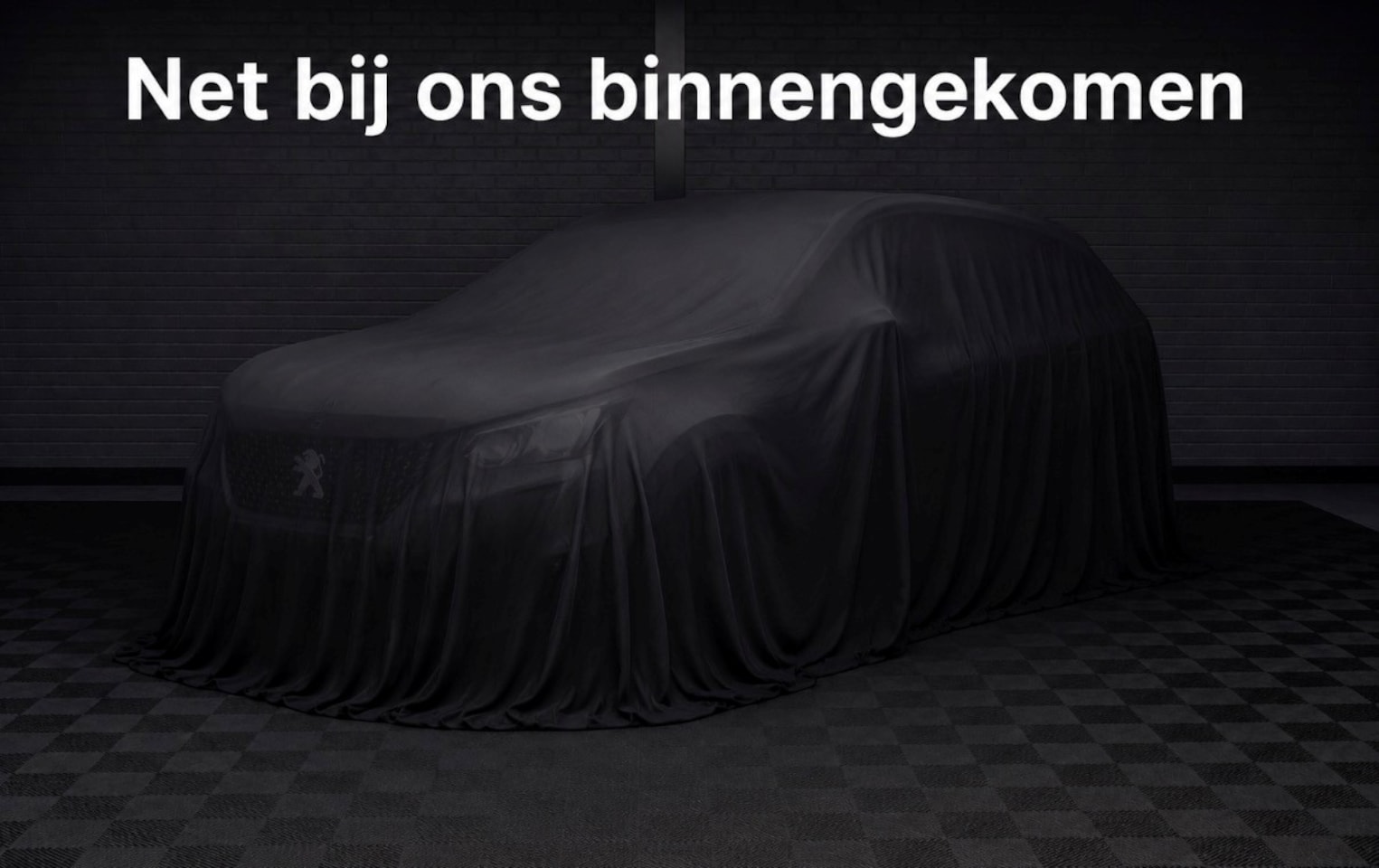 Peugeot 2008 - 1.2 PureTech GT-Line | AUTOMAAT | PDC | CAMERA | PANORAMADAK | LMV | - AutoWereld.nl