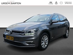 Volkswagen Golf - 1.5 TSI Highline | Automaat | Trekhaak | Parkeersensoren Voor/Achter | Stoelverwarming |