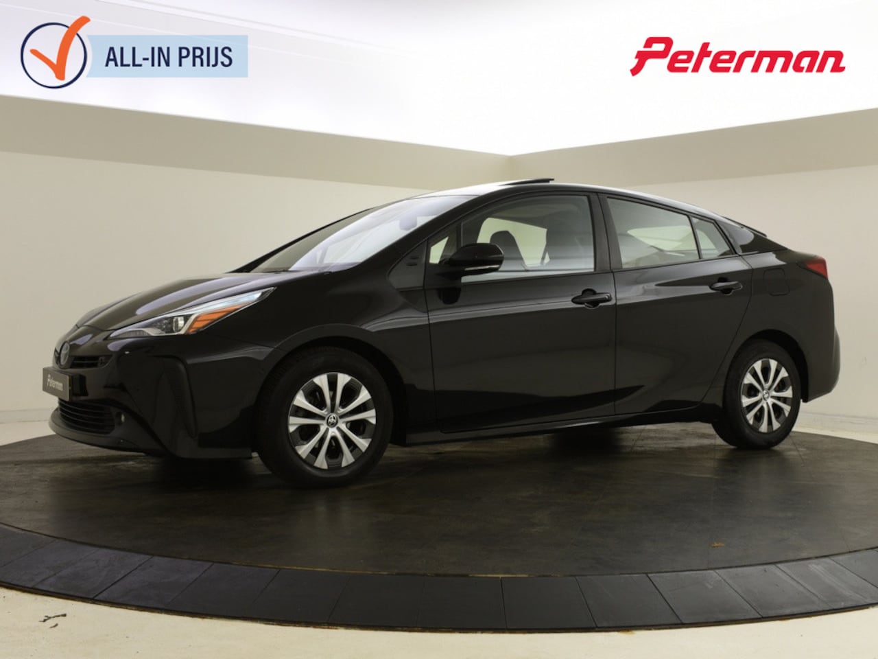Toyota Prius - 1.8 Executive | Leder | JBL | Blindspot | Head-up | Panorama - AutoWereld.nl