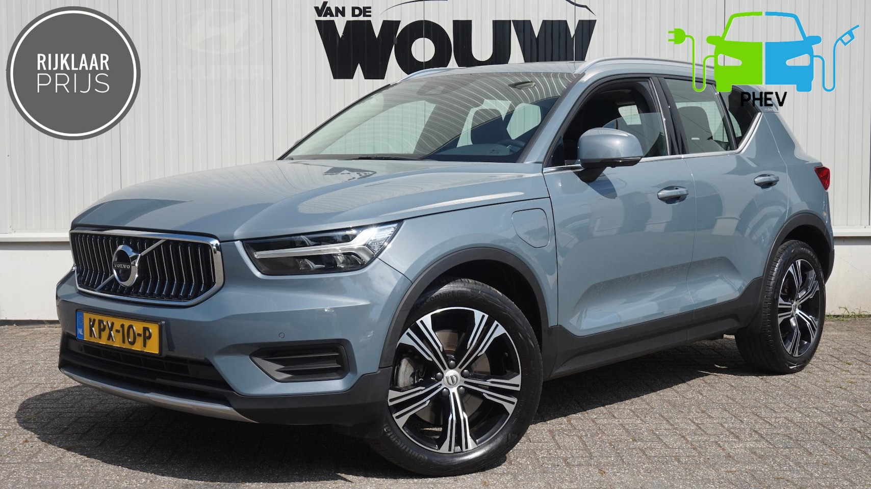 Volvo XC40 - 1.5 T5 PHEV Recharge | Panoramadak | Luxury pack SOH 94.46% - AutoWereld.nl