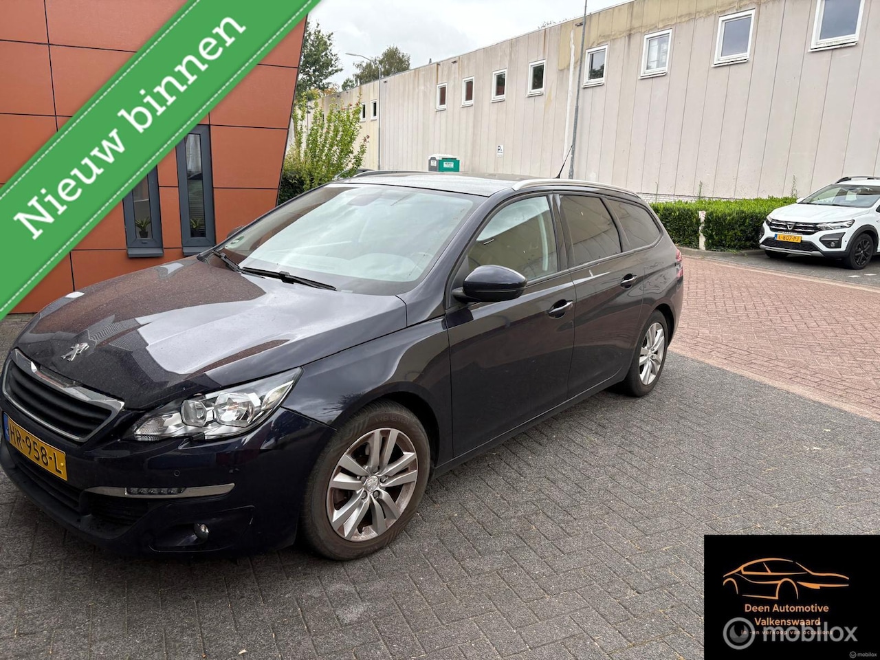 Peugeot 308 SW - 1.6 BlueHDI Blue Lease Executive 1.6 BlueHDI Blue Lease Executive - AutoWereld.nl
