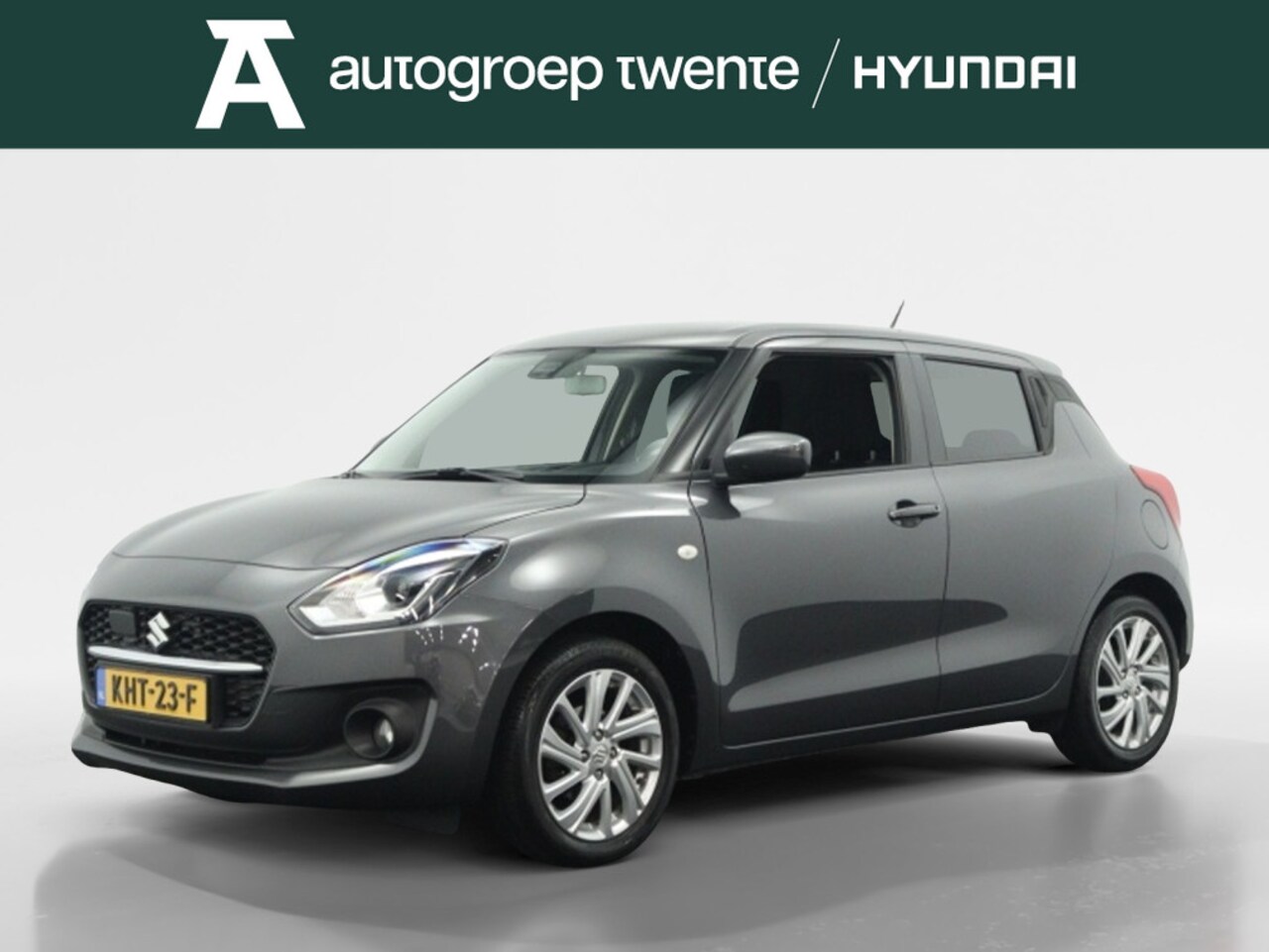 Suzuki Swift - 1.2 Select Smart Hybrid | Trekhaak | Carplay navigatie | Camera | Stoelverw - AutoWereld.nl