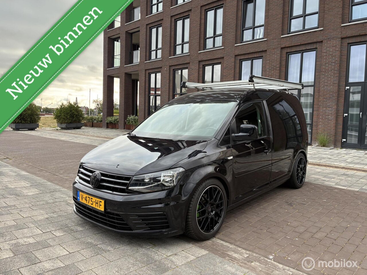 Volkswagen Caddy - Bestel 2.0 TDI L1H1 BMT R-Line Ex BTW! - AutoWereld.nl