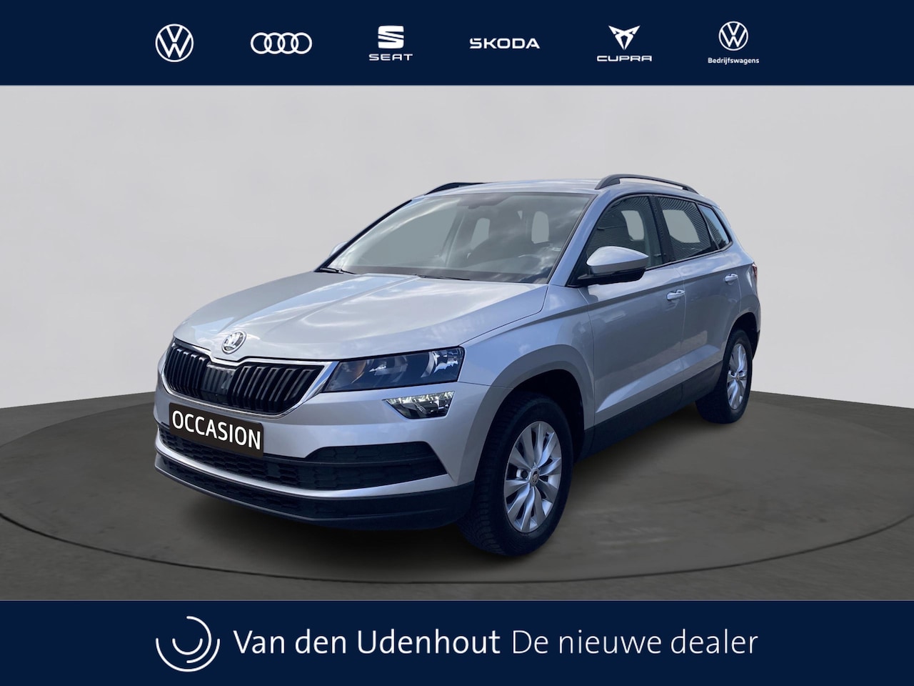 Skoda Karoq - 1.5 TSI 150pk DSG ACT Business Edition | Wegkl. trekhaak | Navigatie | Clima | Led - AutoWereld.nl
