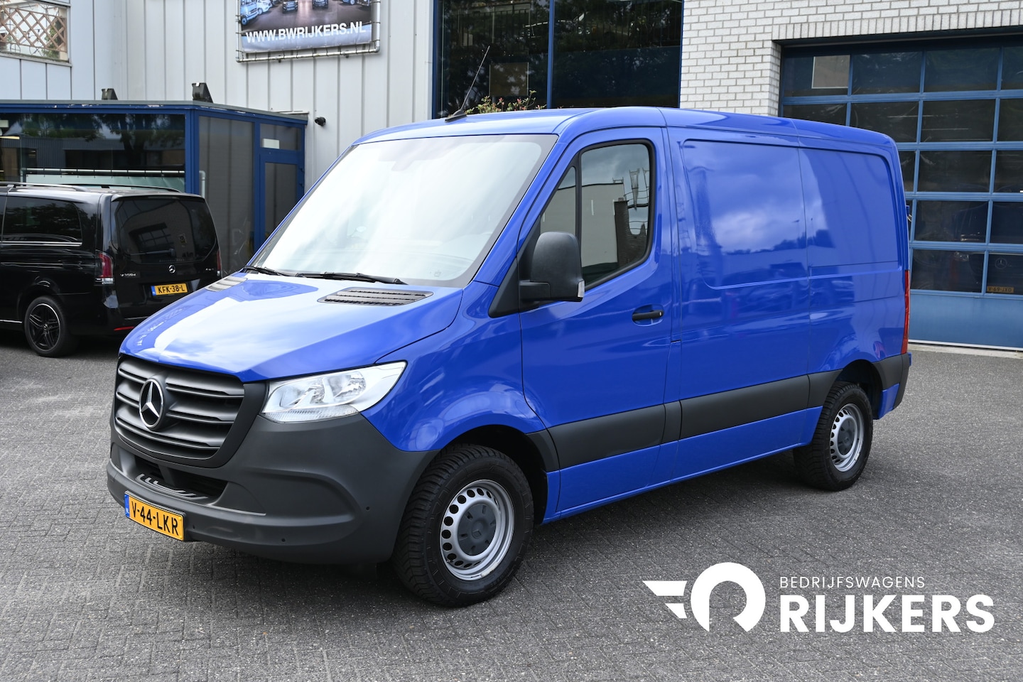 Mercedes-Benz Sprinter - 316 CDI L1H1 RWD Trekhaak, MBUX met camera - AutoWereld.nl