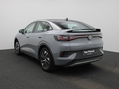 Volkswagen ID.5 - Pro 77 kWh 204 PK| Dealeronderhouden | Navigatie | Achteruitrijcamera | Stoelverwarming |