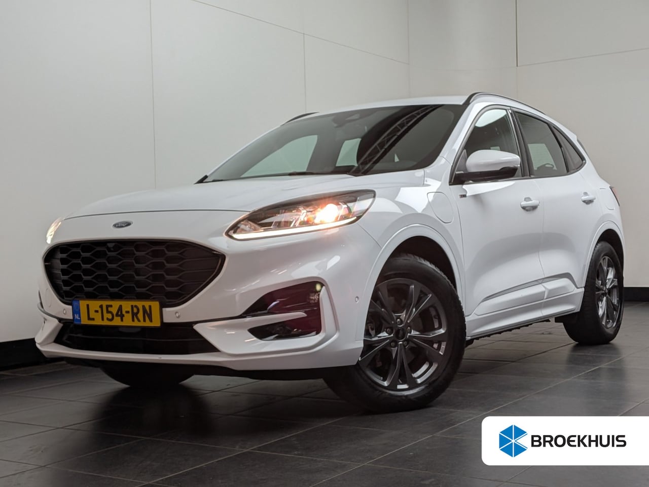 Ford Kuga - 2.5 PHEV ST-Line360 Camera | Adap. Cruise C. | Winter Pakket | KeyLess | LED | CarPlay | B - AutoWereld.nl