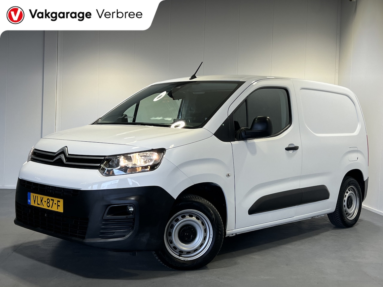 Citroën Berlingo - 1.5 BlueHDI Club Android/Apple Carplay | Trekhaak | 3 Persoons | Airco - AutoWereld.nl