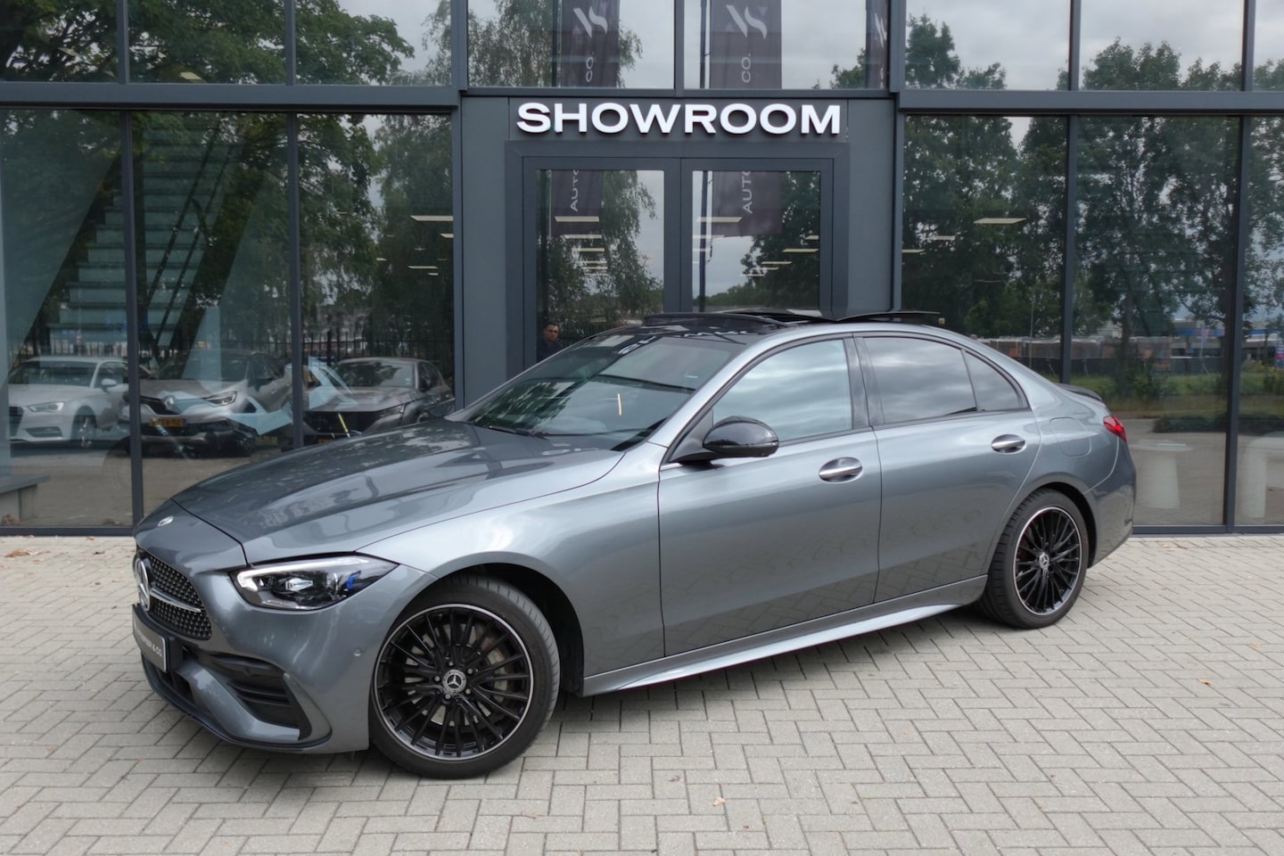 Mercedes-Benz C-klasse - 300 e AMG MEMORY HUD PANO VOL' - AutoWereld.nl