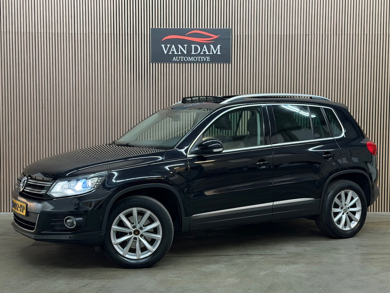 Volkswagen Tiguan - 1.4 TSI Sport&Style 2012 PANO XENON CAR-PLAY - AutoWereld.nl