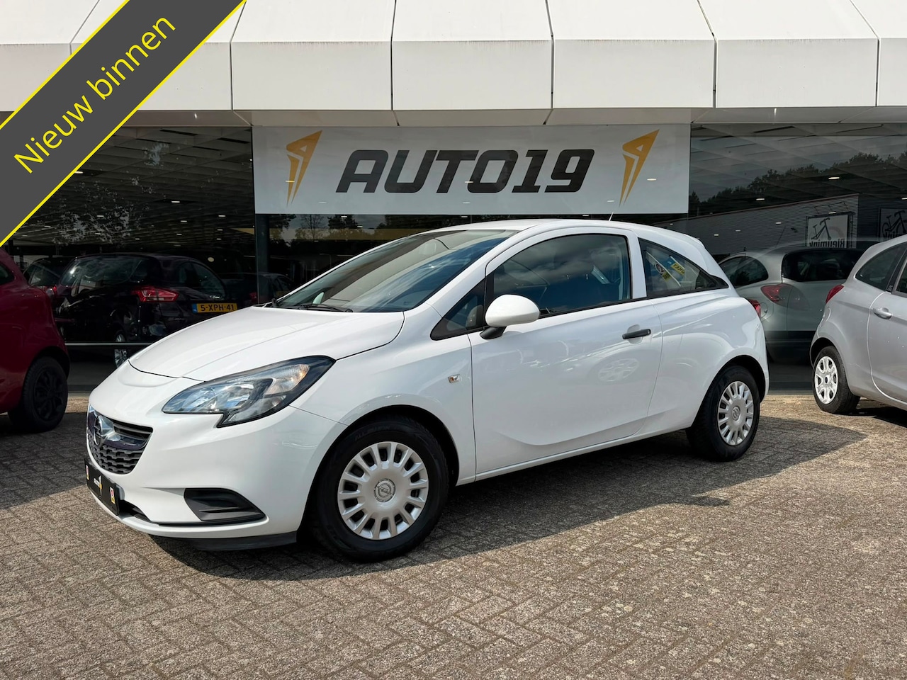 Opel Corsa - 1.2-16V 51 kW Selection - AutoWereld.nl