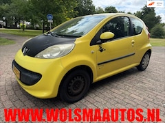 Peugeot 107 - 1.0-12V XR