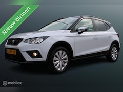 SEAT Arona - 1.0 TSI Style Business Intense, Pdc + camera, Zwart dak, Airco, Navi, App connect, Donker