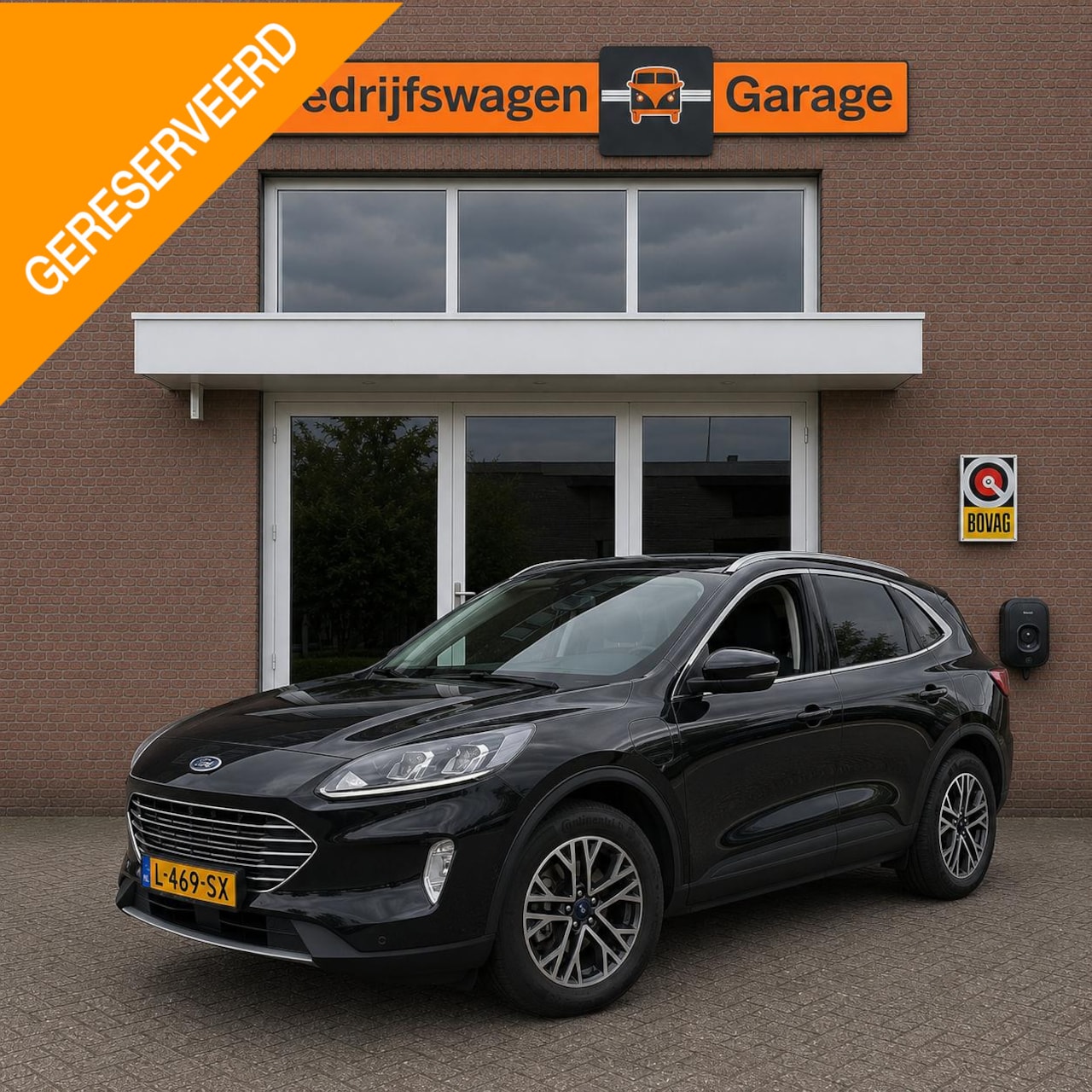 Ford Kuga - 2.5 PHEV Titanium | Carplay | Voorstoelen + achterbank verwarmd | PHEV | SoH 84% | - AutoWereld.nl