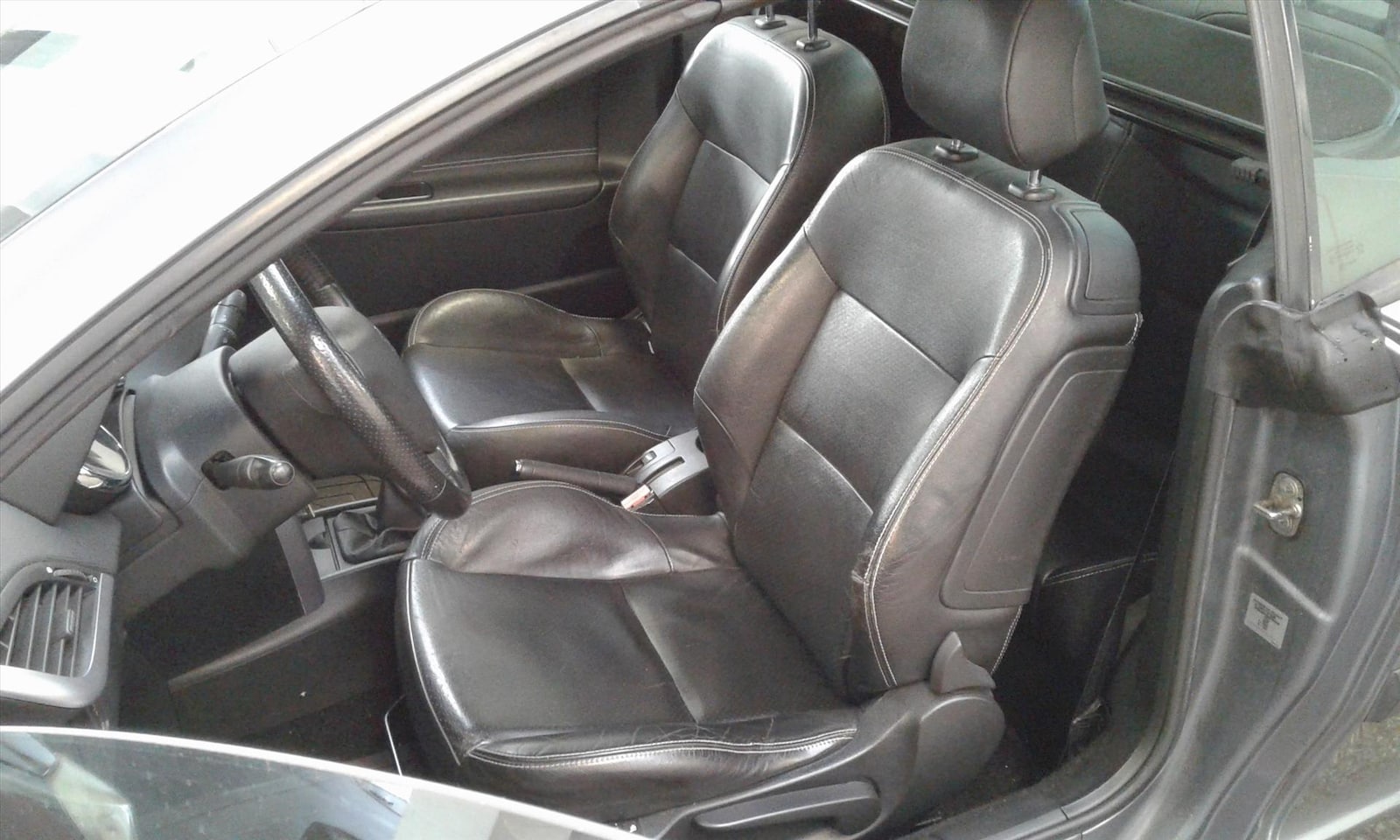 Peugeot 207 - 1.6 VTi 16V 120pk