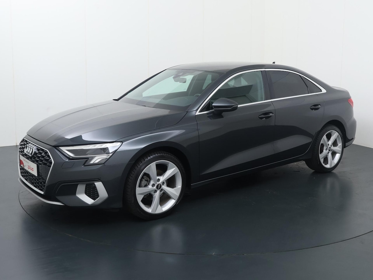 Audi A3 Limousine - 30 TFSI Advanced edition | 110 PK | Automaat | Stoelverwarming | Climate control | Apple C - AutoWereld.nl