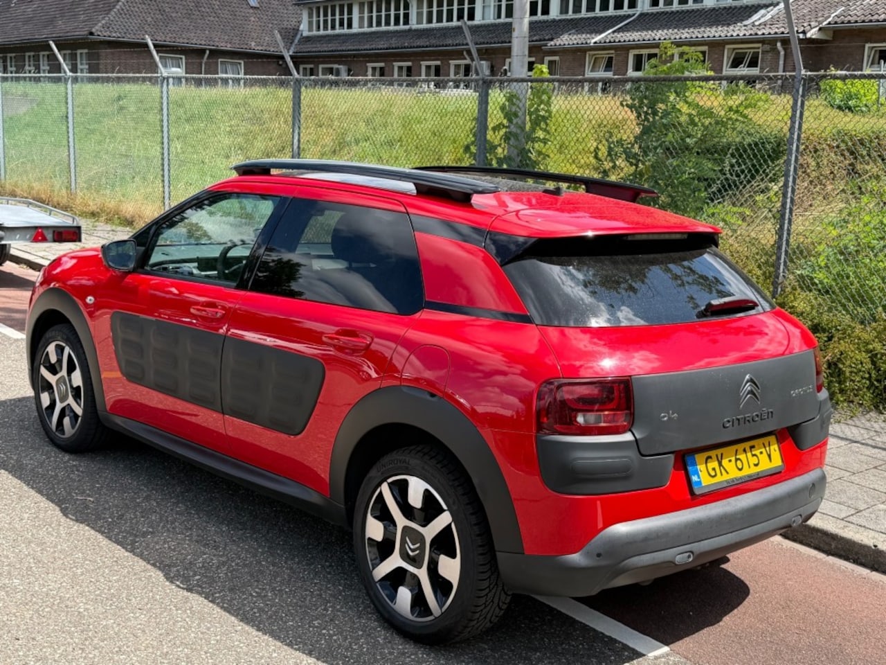 Citroën C4 - 1.2 E-VTI Automaat - Pano dak - D riem is V.v !!! - AutoWereld.nl