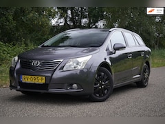 Toyota Avensis Wagon - 1.8 VVTi Dynamic, Automaat, Navigatie