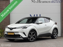 Toyota C-HR - 1.8 Hybrid Executive Ultimate CarPlay Stoel/Stuurverwarming Camera Keyless