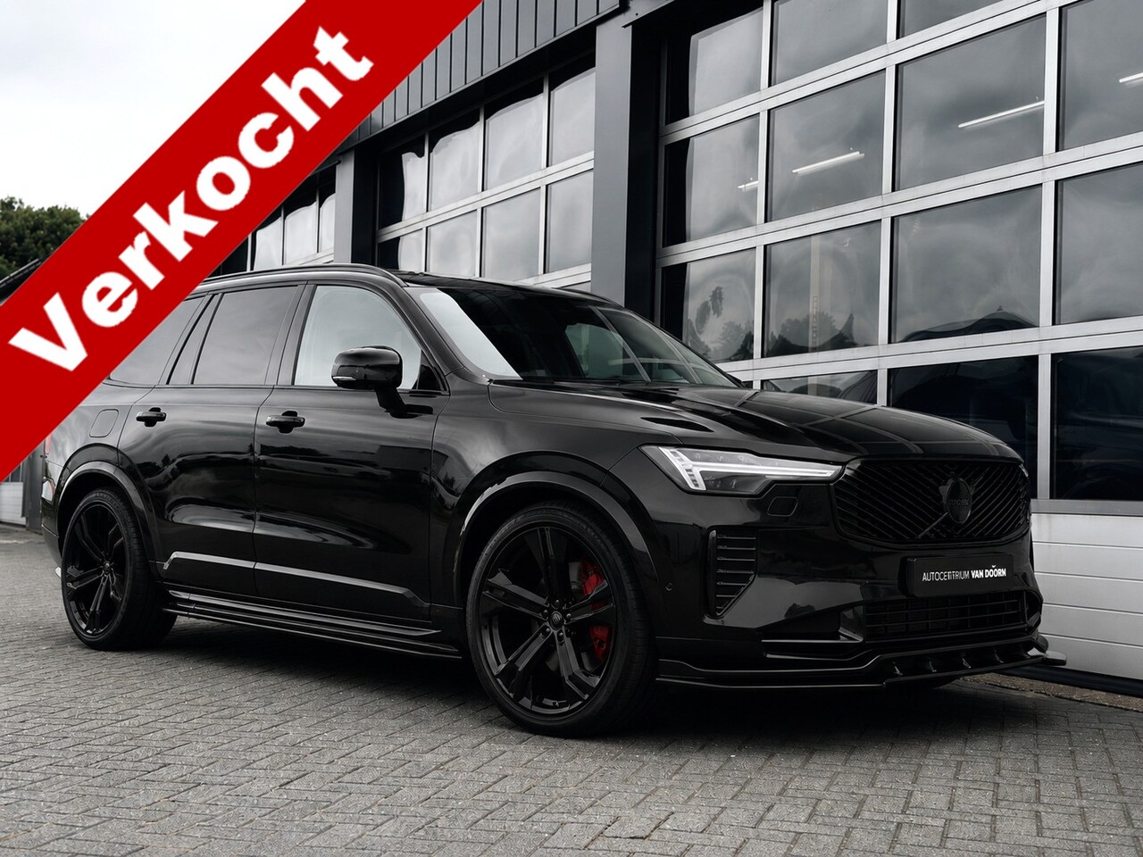 Volvo XC90 - 2.0 T8 Recharge | 455pk | AWD | Dark Label | Panoramadak | Luchtvering | Elek. Trekhaak | - AutoWereld.nl