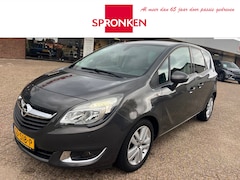 Opel Meriva - 1.4 Turbo Design Edition Navi-Trekhaak-PDC