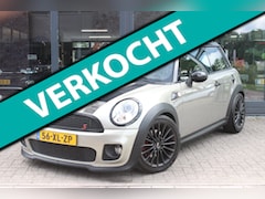MINI 3-Deurs - 1.6 Cooper S Chili | Cruise-control | Pano-dak | 17"Lm | AC | Leder |