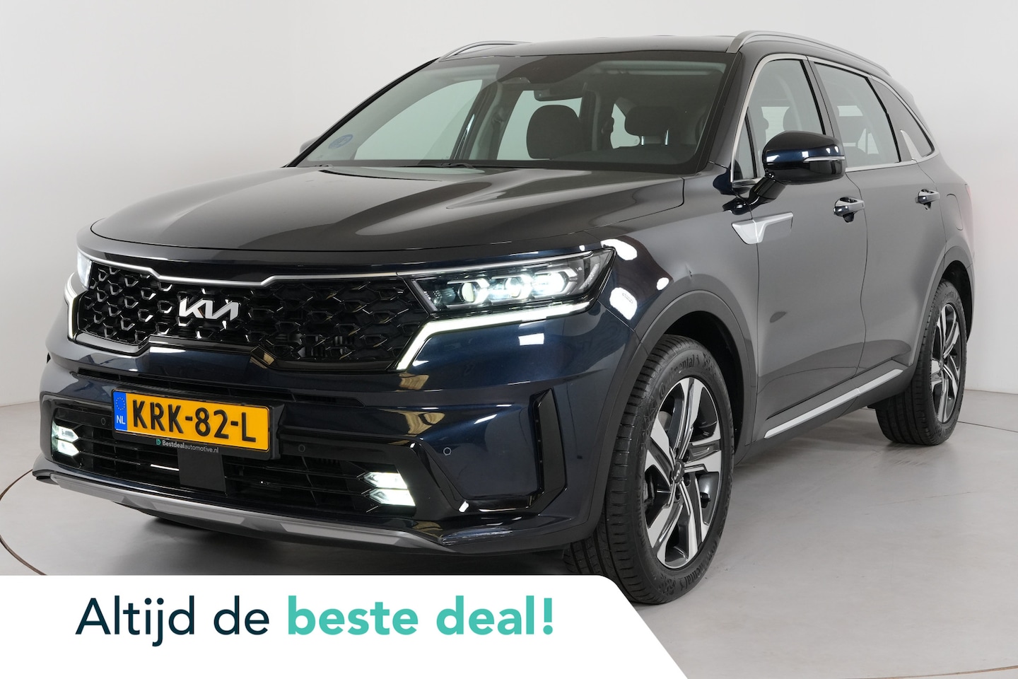 Kia Sorento - 1.6 T-GDI Plug-in Hybrid 4WD DynamicLine 7p. | Cruise adaptief | Stl. verw. | dealer onder - AutoWereld.nl