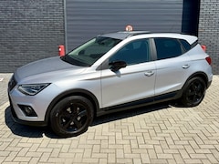 SEAT Arona - 1.0 TSI Style B.Int+ Carplay Virtual Cockpit Trekhaak