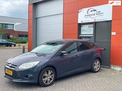Ford Focus - 1.0 EcoBoost Lease Titanium APK AIRCO STOELVERWAMRING