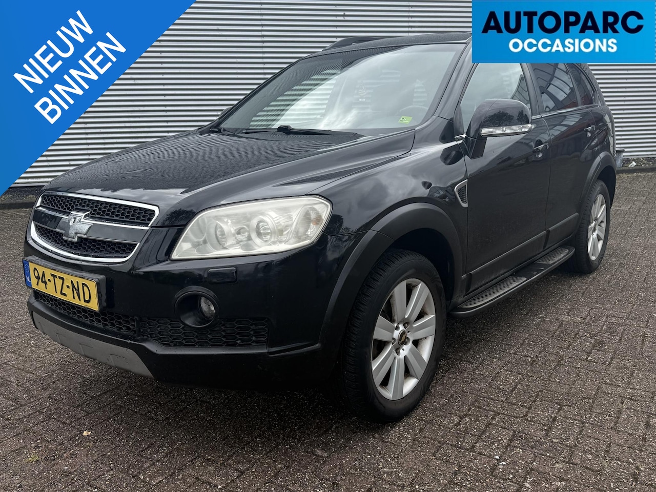 Chevrolet Captiva - 3.2i Executive 3.2i Executive , AUTOMAAT, AWD, AIRCO, LEDER, OPENDAK, ELECTR STOELEN, ELEC SPIEGELS EN RA - AutoWereld.nl