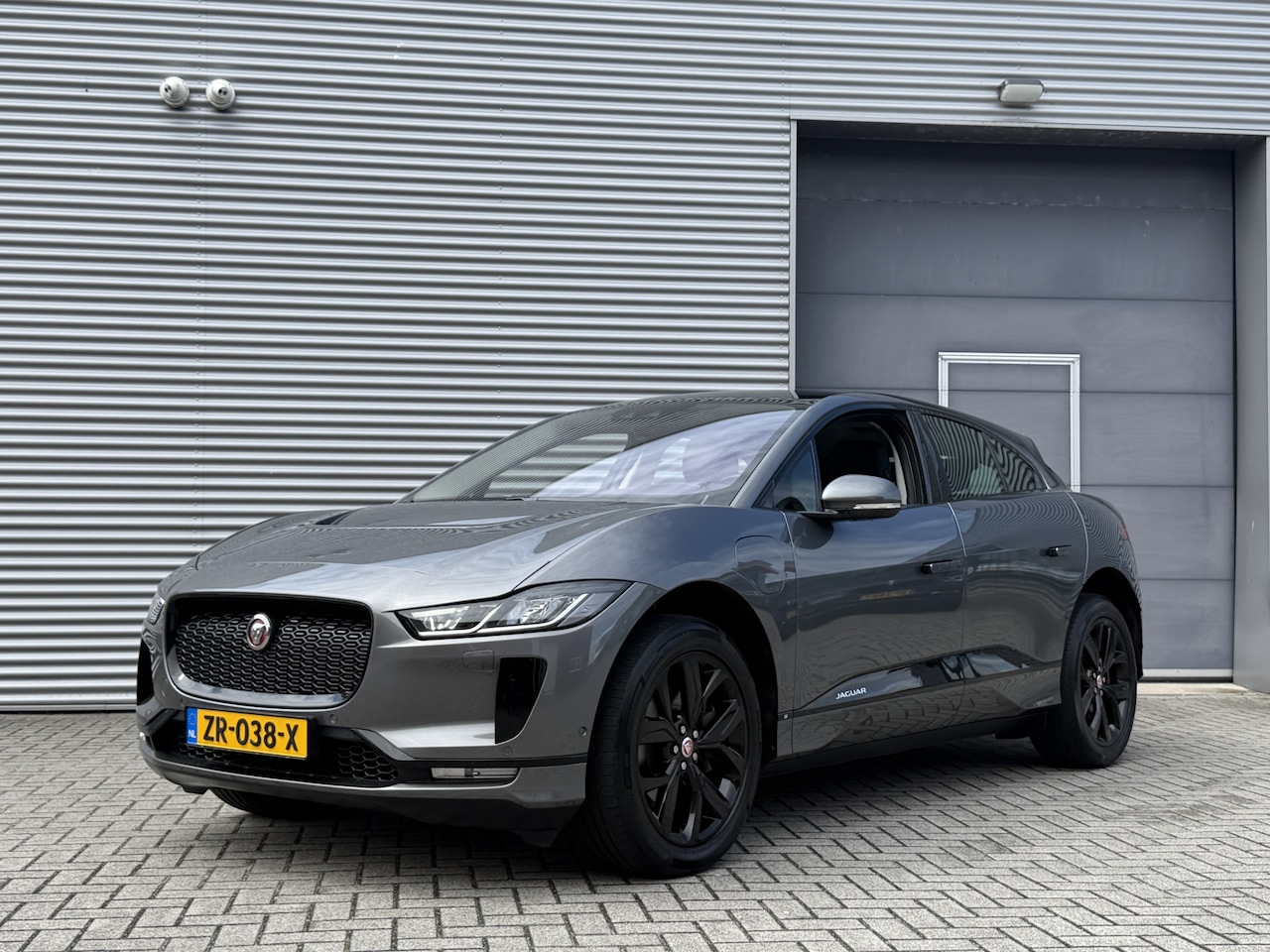 Jaguar I-PACE - EV400 Business Edition S 90 kWh I Pano.dak I Leder I Carplay - AutoWereld.nl