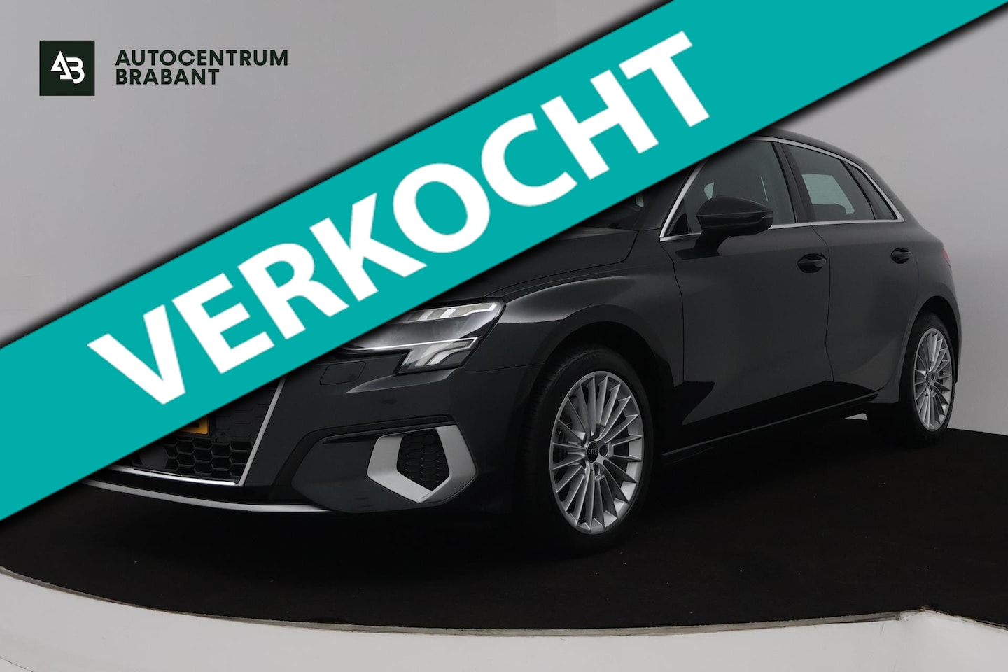 Audi A3 Sportback - 30 TFSI Business edition (PARKEERSENSOREN, CRUISE CONTROL, NAVIGATIE, CARPLAY) - AutoWereld.nl