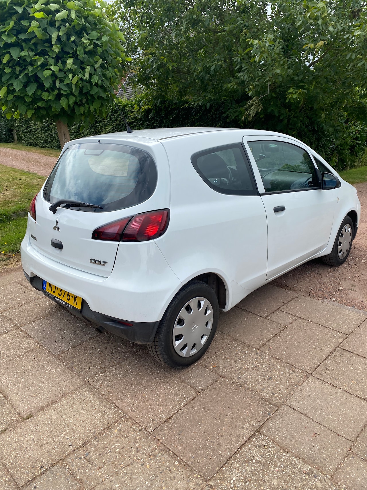 Mitsubishi Colt - 1.1 Inbusiness - AutoWereld.nl