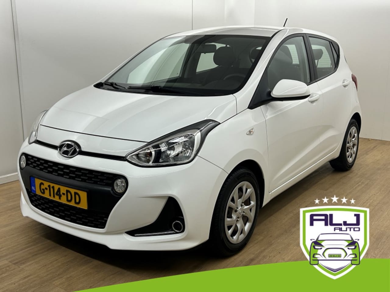 Hyundai i10 - Occasion 1.0i Comfort | Wit | Tweedehands Hyundai i10 | Airco | Bluetooth | Cruisecontrol - AutoWereld.nl