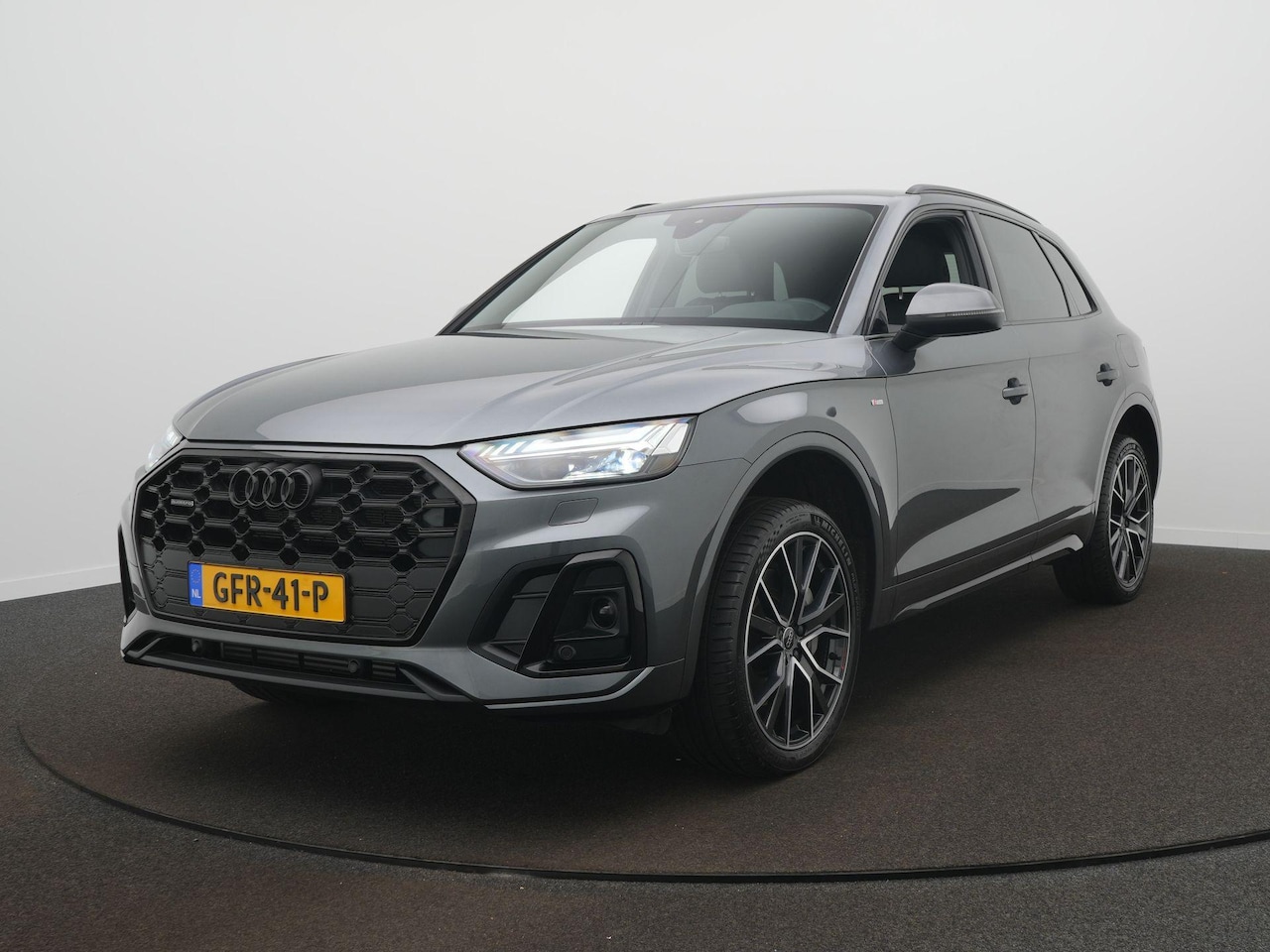 Audi Q5 - 50 TFSI e S edition Competition S-Line | 299PK | Elek. Trekhaak | Elek. Stoelen | 20 Inch - AutoWereld.nl