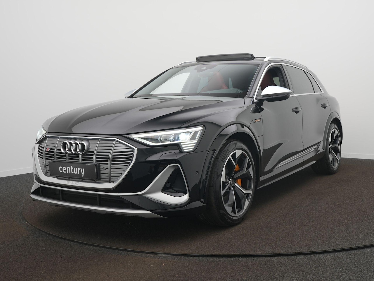 Audi e-tron - S quattro 95 kWh 503PK | Panodak | RS-Stoelen | Rood-Leder | B&O - AutoWereld.nl