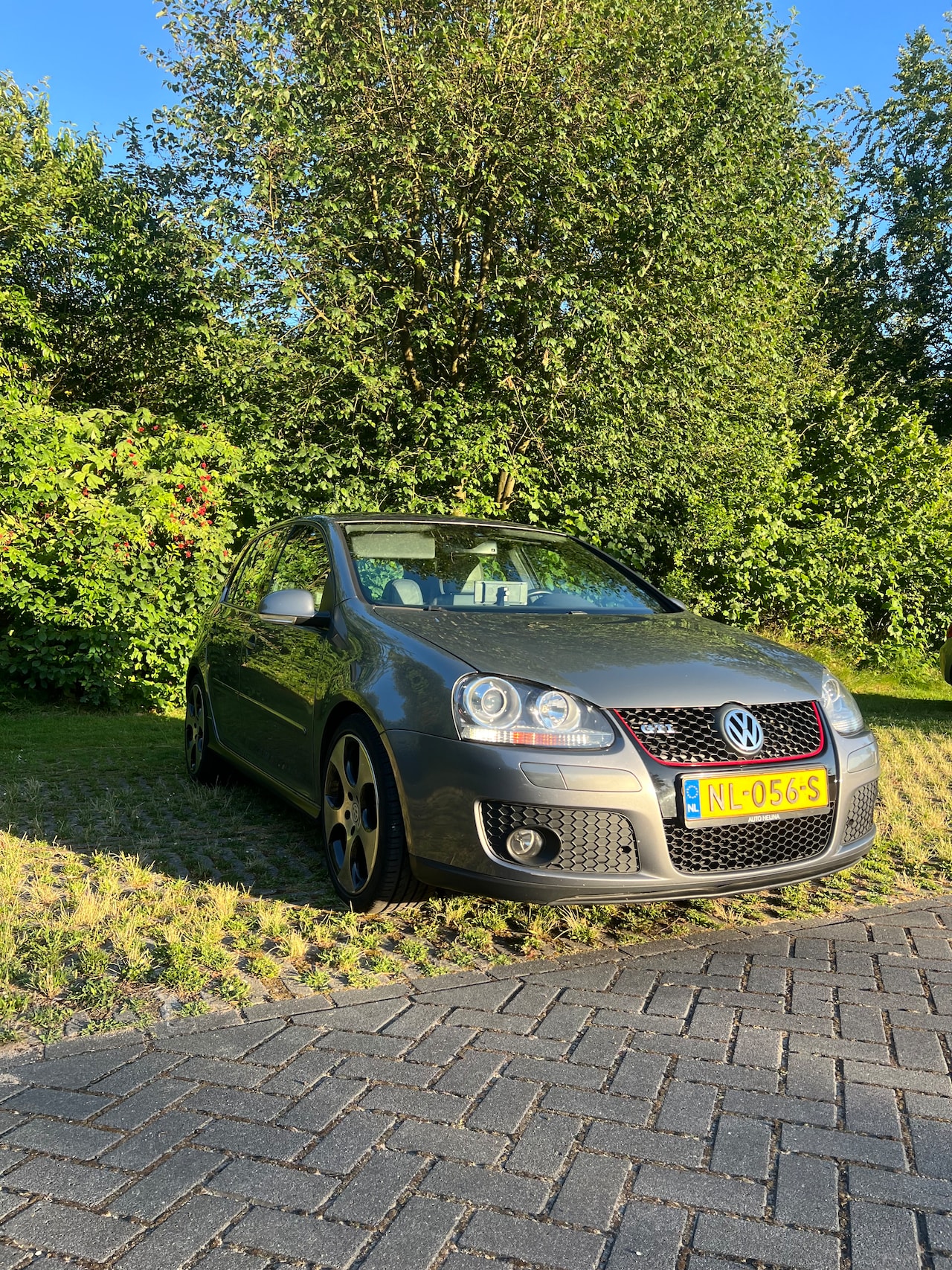 Volkswagen Golf - 2.0 TFSI GTI - AutoWereld.nl