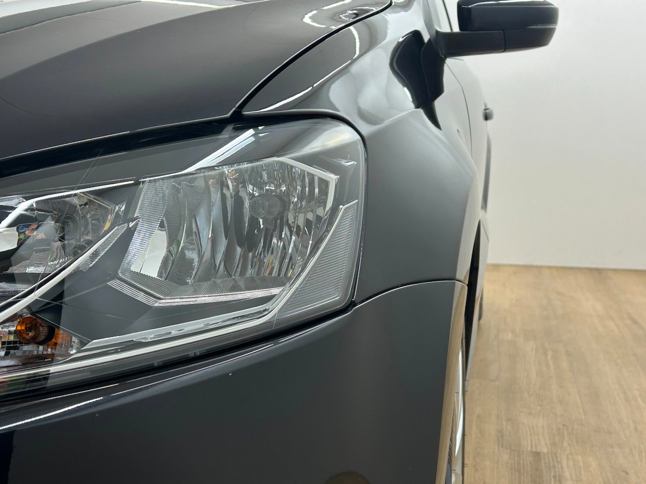 Volkswagen Polo - Occasion 1.2 TSI Highline | Zwart | Tweedehands Volkswagen Polo | Airco | Cruise | Bluetoo - AutoWereld.nl